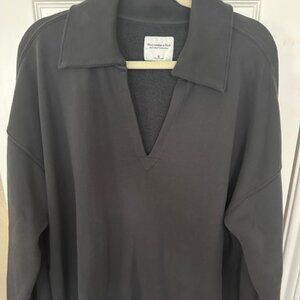 Abercrombie & Fitch AF V-neck Sweatshirt